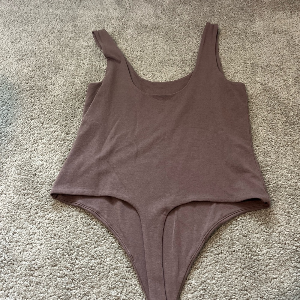 Banana Republic True Hues Brown Tank Top Bodysuit Sleeveless Size Medium - Picture 5 of 5